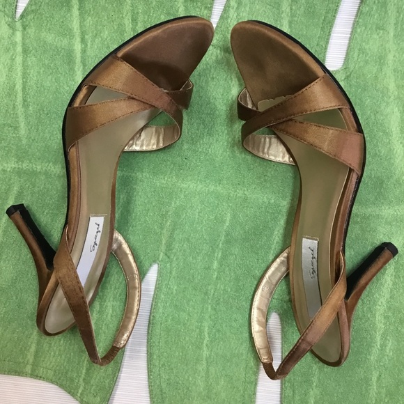 Striking Heels by Spiegel - Picture 6 of 7